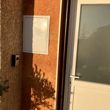 Retifarkas With A Belt, Fantastic Views And Free Parking Apartment *