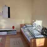 Retifarkas With A Belt, Fantastic Views And Free Parking * Budapest