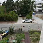 Retifarkas With A Belt, Fantastic Views And Free Parking *